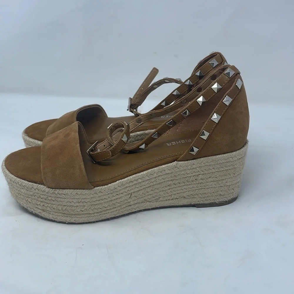 Marc Fisher Brown Suede Platform Studded Sandals Size 7.5 Excellent Condition